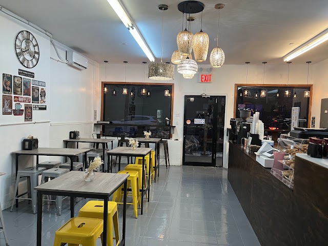 Café Pri coffee shop in Brooklyn