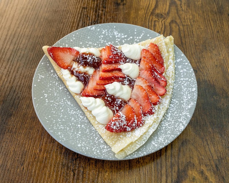 French Pastry & Cafe 2