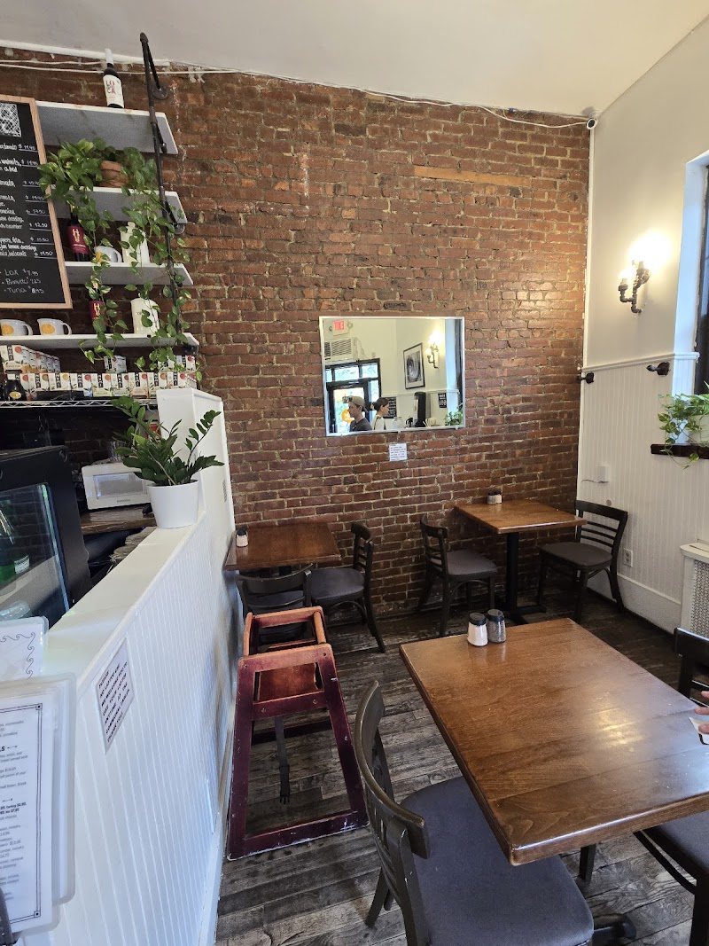 Muse Cafe and Tea 4