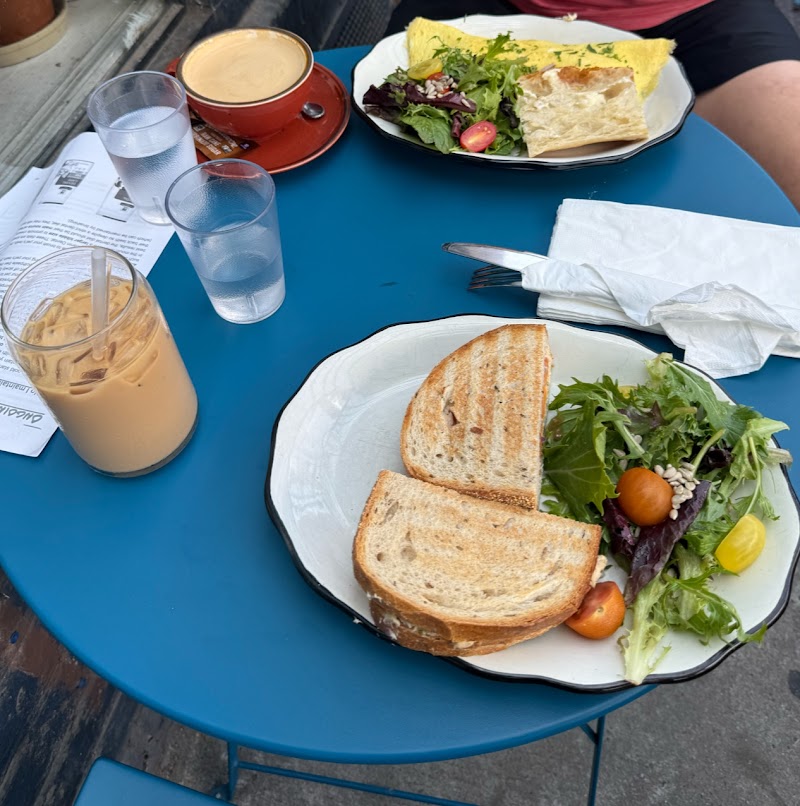 Tin cup cafe 4