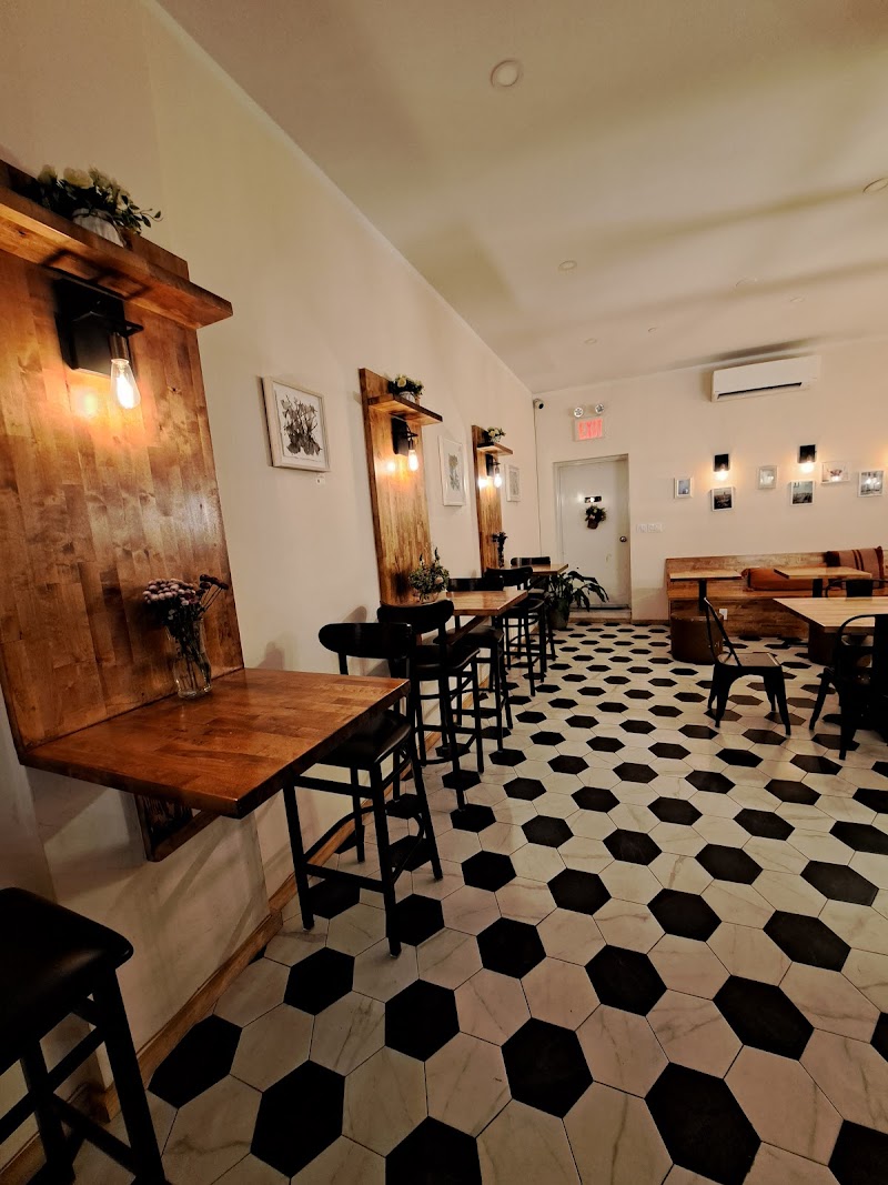 VOLARE ESPRESSO BAR 4