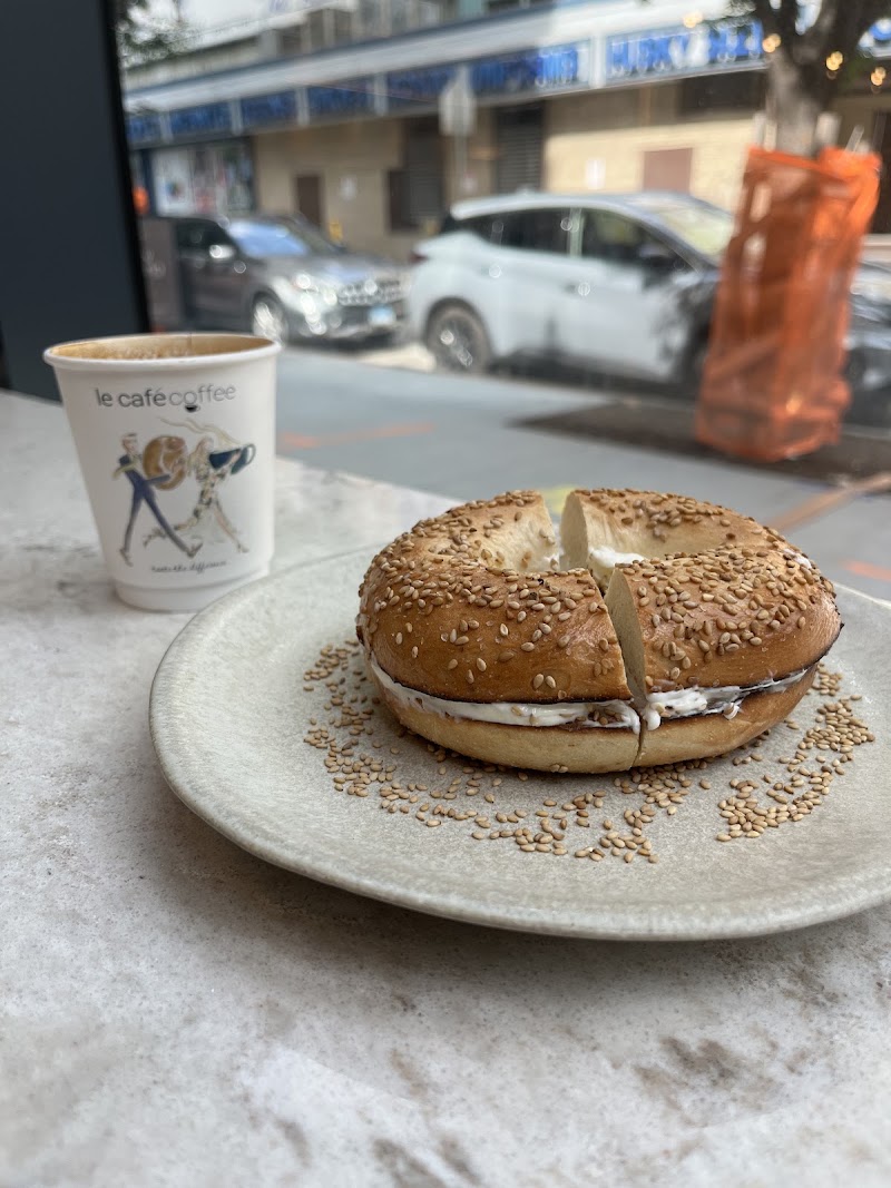 Le Café Coffee 2