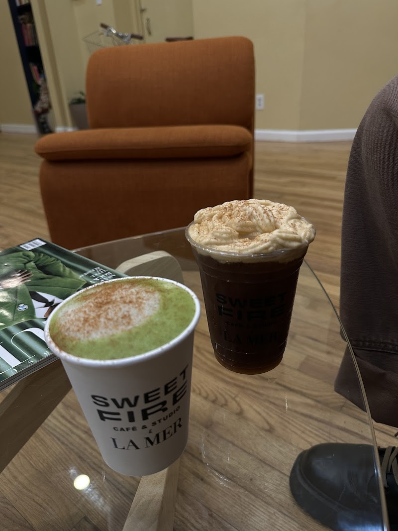 Sweet Fire Cafe & Studio 4