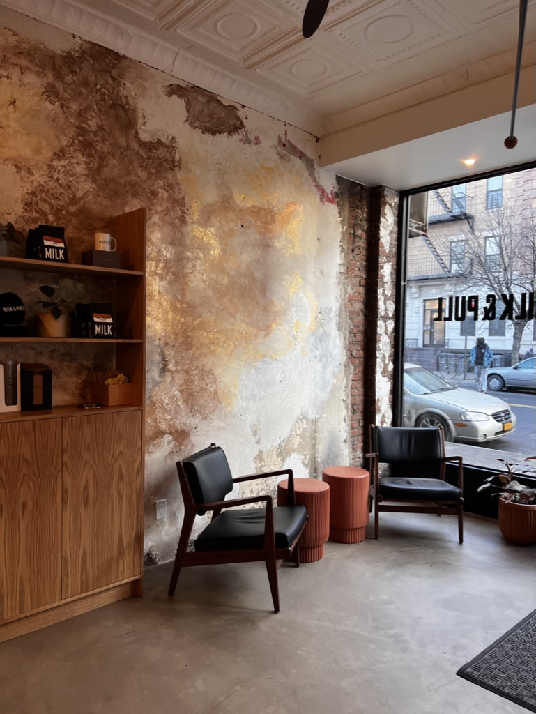 Milk & Pull Bed Stuy 4