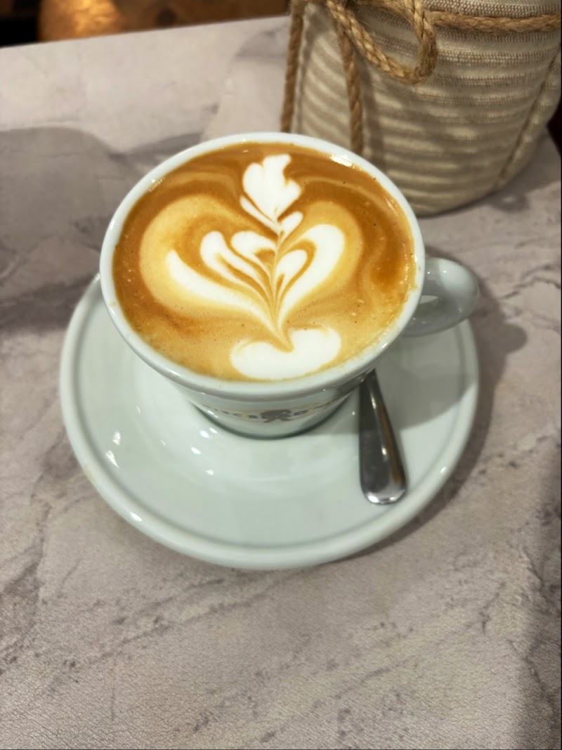 Techne Kafe 4