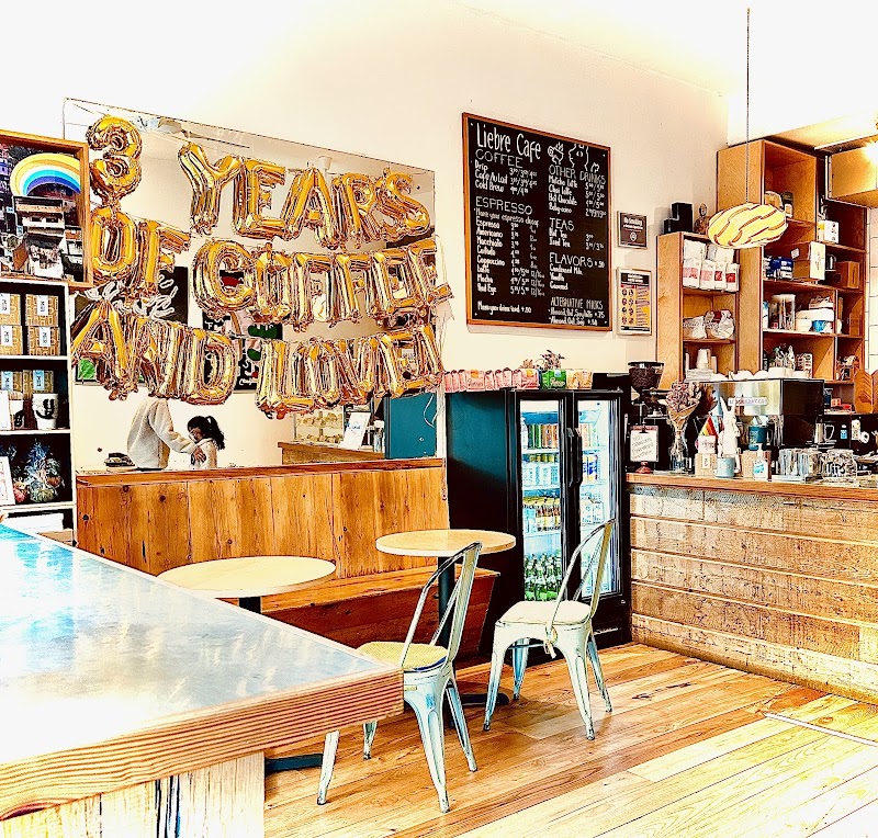 Liebre Cafe 4