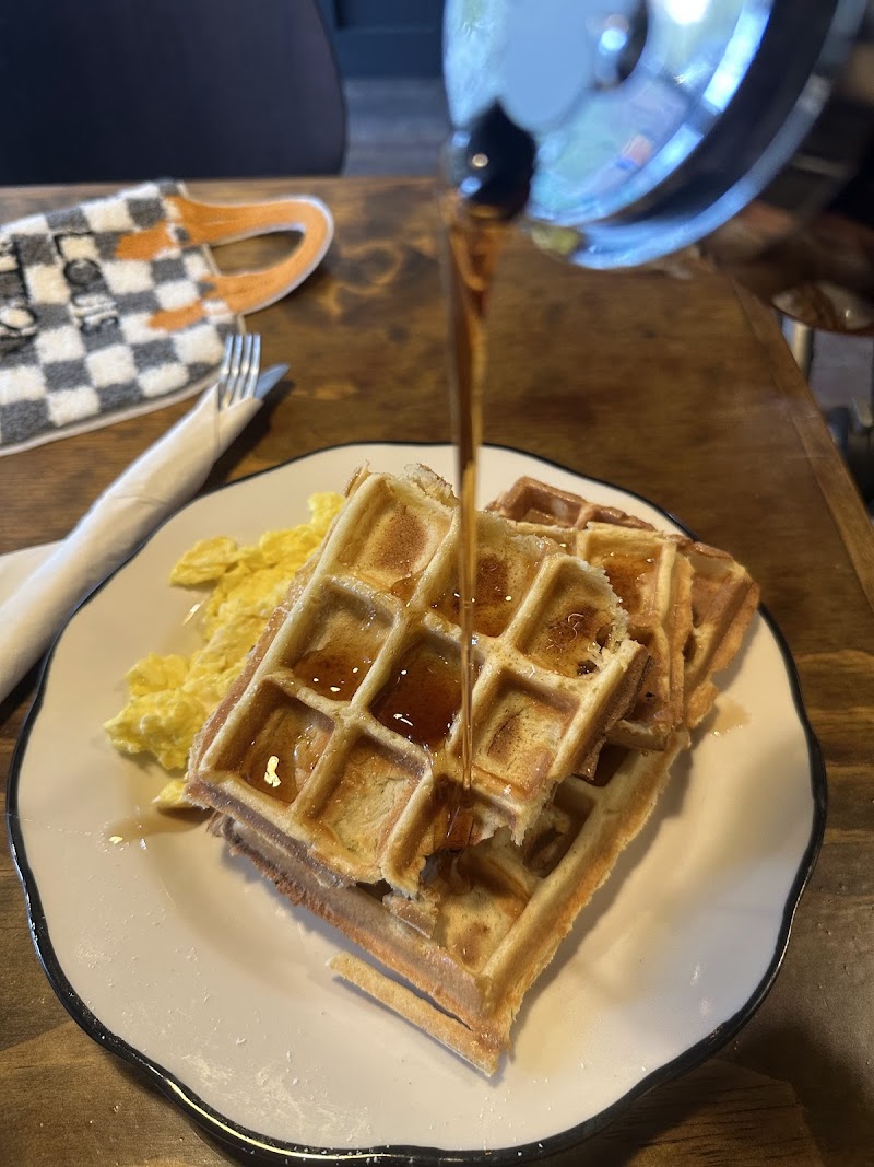 Ivy Cafe 3