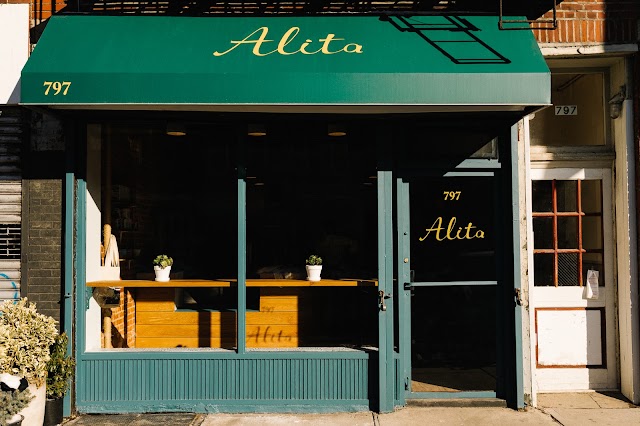 Alita Cafe coffee shop in Brooklyn